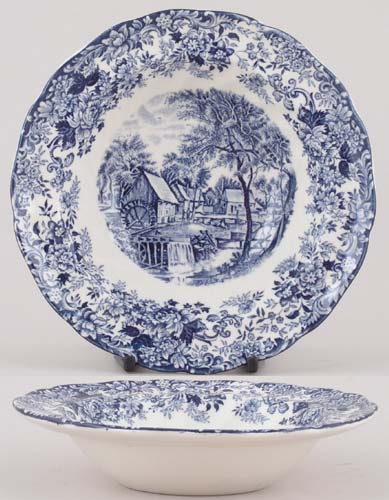 Fruit Saucer with rim c1960